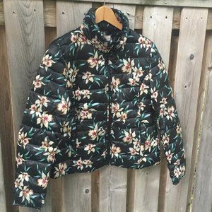 Numph Anthro black floral puffer jacket - size XS